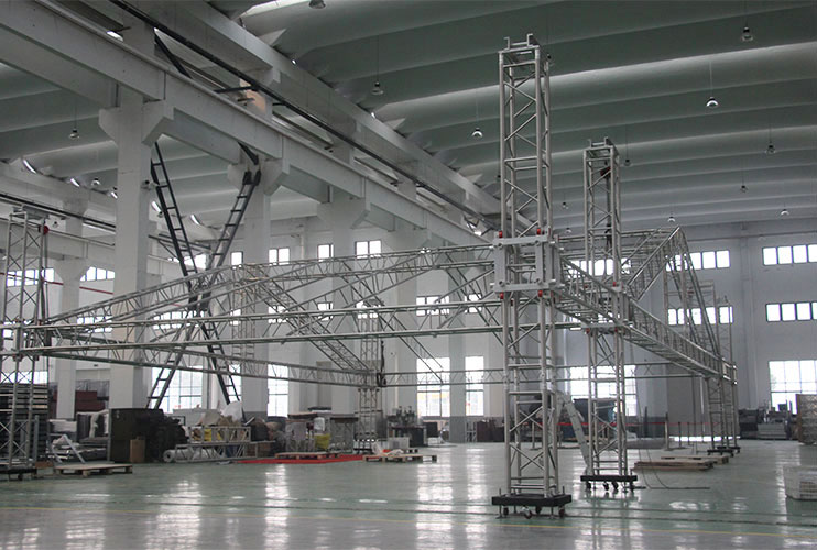 超薄型鋼結(jié)構(gòu)防火涂料應(yīng)用